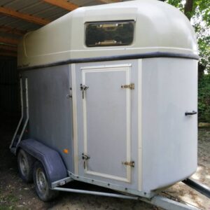 Furgone Hotra a 2 posti, 2012