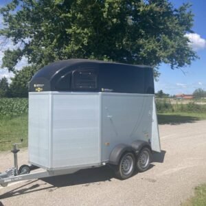 VAN Horse Humbour